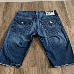 True Religion Cut off shorts